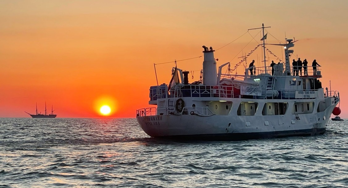 Linea blu: porti d'Italia